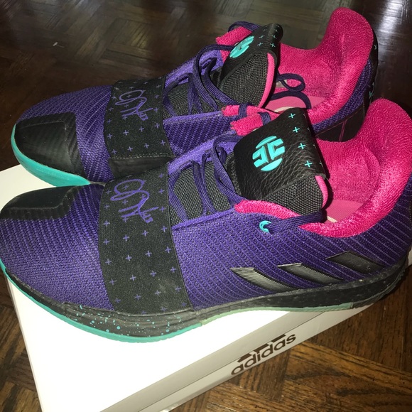 Harden vol. 3 - Picture 3 of 7